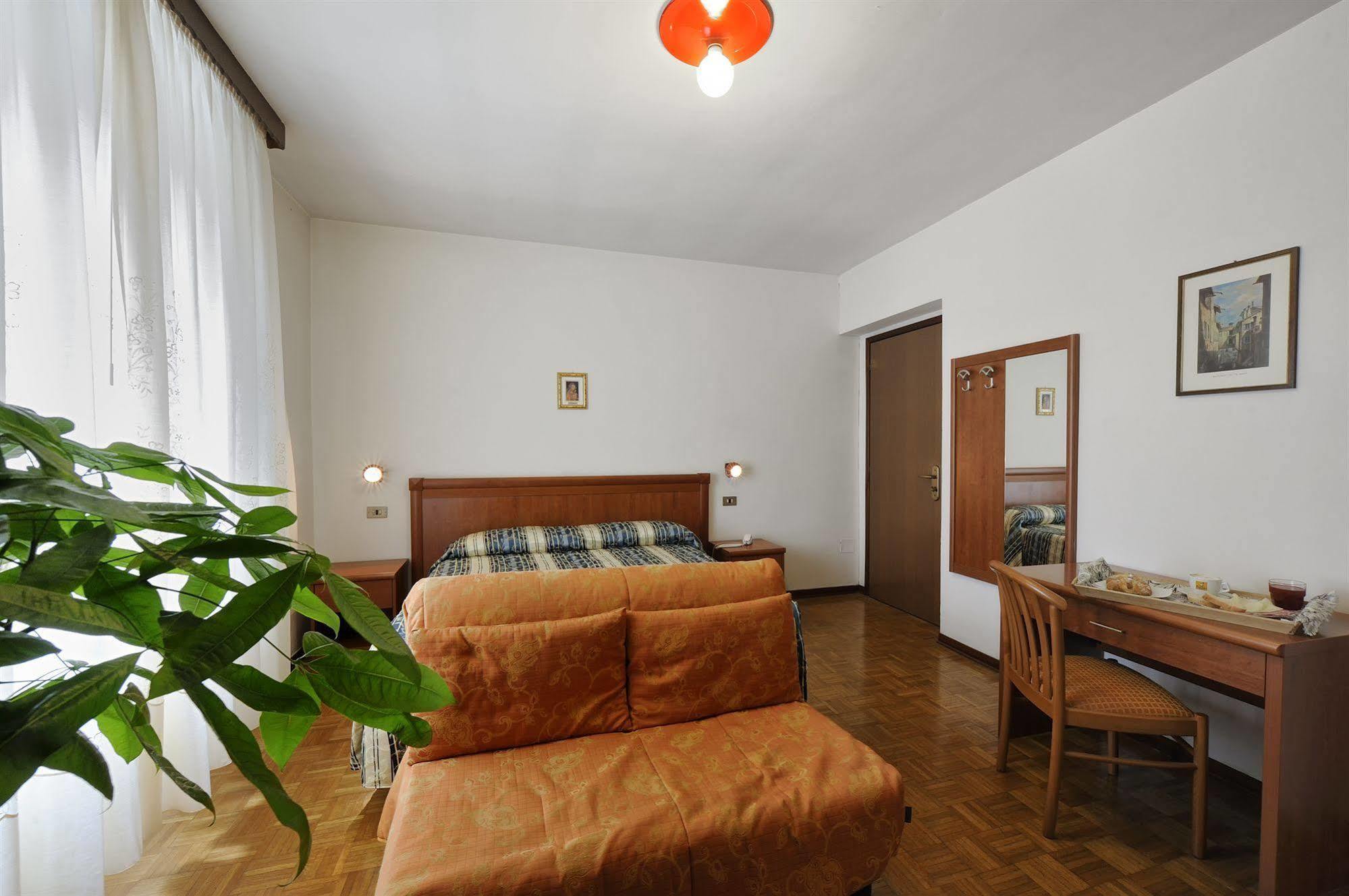 Hotel Bertusi Porretta Terme Exteriér fotografie